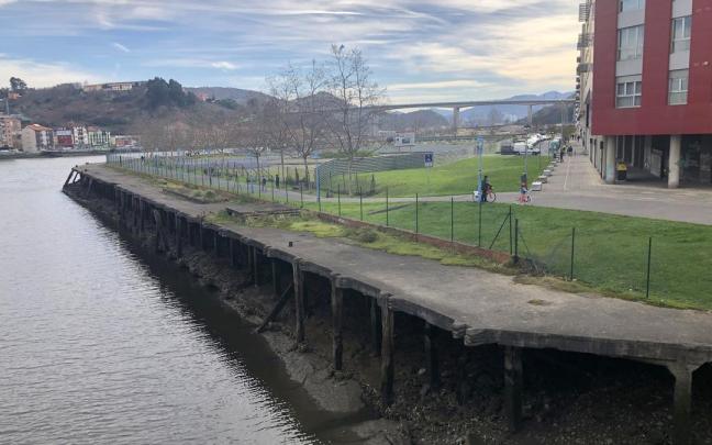 En estos trabajos se rehabilitarán 260 metros de muelles. BILBAO RÍA 2000