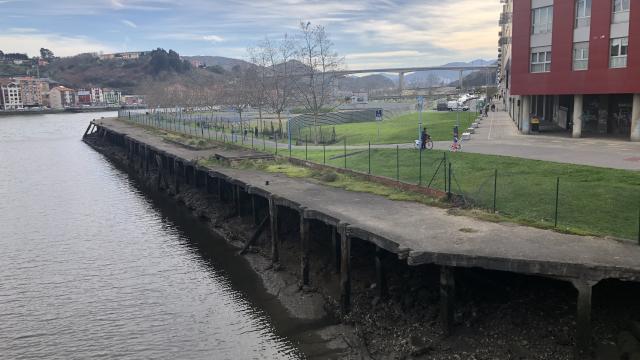 Con una inversión que superará los 5 millones de euros este año comenzarán las obras para reparar los muelles de Barkaldo | Bilbao Ría 2000