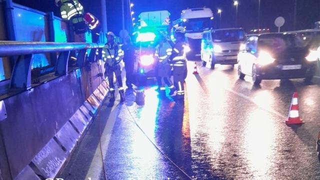 Actuación de los Bomberos de Bizkaia en tentativa de suicidio esta nochen en Rontegi | Bomberos Bizkaia