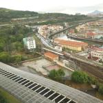 Vista aérea de la zona de actuación con la estación de Renfe y las vías que serán soterradas en los próximos años