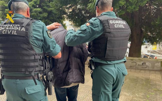Veinte detenidos en Bizkaia por estafar más de cuatro millones de euros en estafas. GC