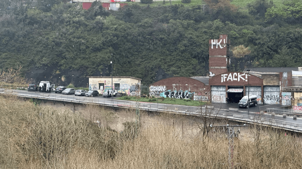 Operación policial en marcha en Trapagaran. ONDA VASCA 