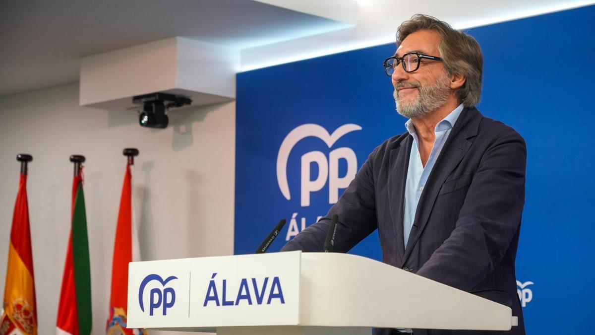 Iñaki Oyarzabal, presidente del PP de Álava. Jorge Muñoz