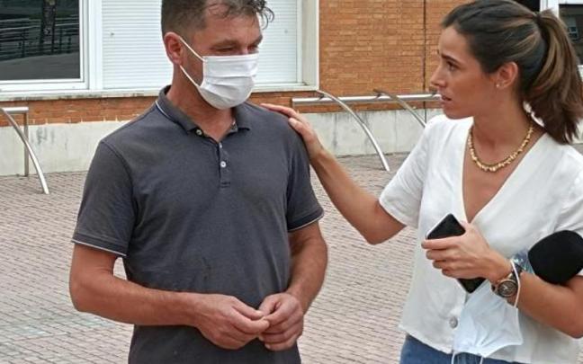 El padre de Alexandru durante su ingreso en la UCI del hospital de Cruces