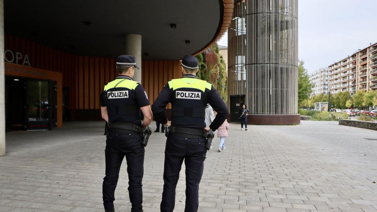 La cumbre va a provocar importantes afecciones en Vitoria. Pilar Barco. 