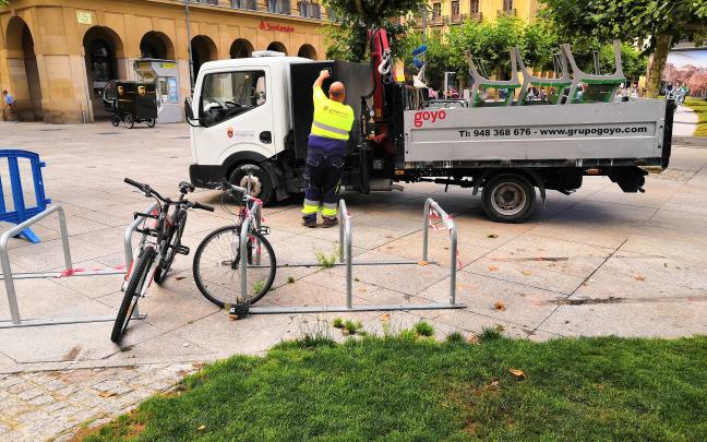 Iruña se prepara para los Sanfermines 2023. Foto: Ayuntamiento de Pamplona