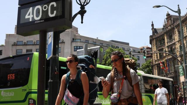 Los termómetros seguirán superando los 40 grados en buena parte de nuestros territorios / PANKRA NIETO