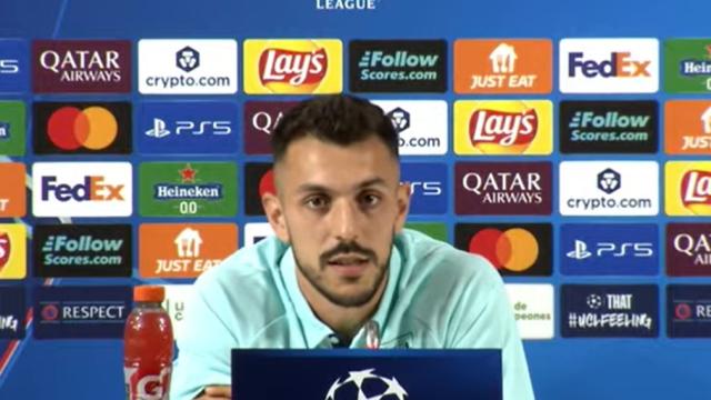 Aitor Paredes ha ofrecido rueda de prensa esta tarde en San Mamés ante la llegada del Qarabag