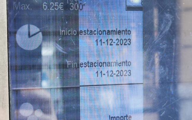 Pantalla de un parquímetro con baja visibilidad en los primeros días de funcionamiento de la OTA en Bilbao | ONDA VASCA Pantalla de un parquímetro con baja visibilidad en los primeros días de funcionamiento de la OTA en Bilbao | ONDA VASCA
