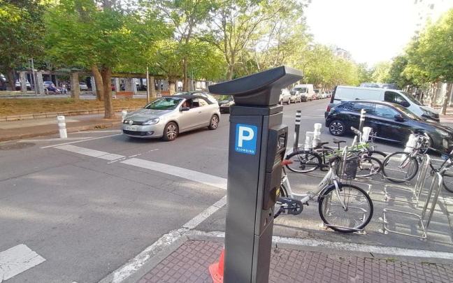 Nuevos parquímetros de la OTA en la calle Abendaño M.Larrarte