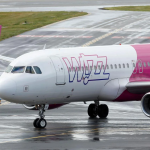 Imagen de archivo de un vuelo de Wizzair | Reuters