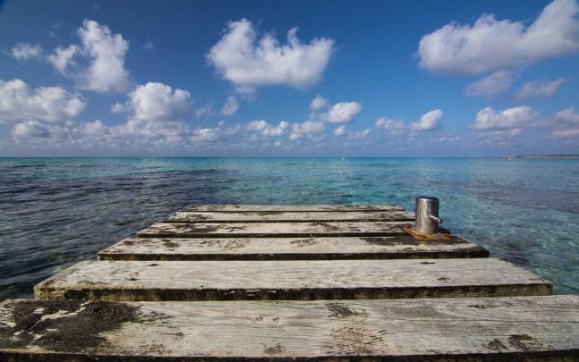 Pasarela de madera en Migjorn, Formentera. FORMENTERA .ES Pasarela de madera en Migjorn, Formentera. FORMENTERA .ES
