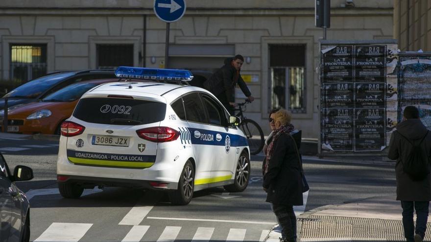 Policía local en Vitoria. Redacción DNA