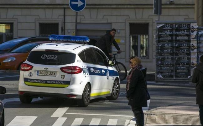 Policía local en Vitoria. Redacción DNA