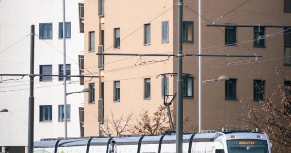 Primer día de funcionamiento del tranvía de Gasteiz hasta Salburua. Foto: Ayuntamiento de Gasteiz