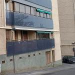 Los propietarios ya pueden acceder a la vivienda que estaba okupada en la calle Mariano Ciriquiain de Portugalete M. A. Pardo