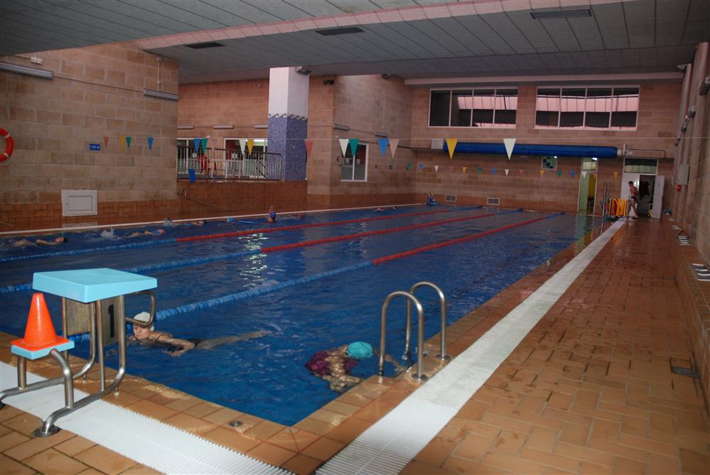 Una de las piscinas del polideportivo Olaizaga de Elgoibar. / EUSKADI.EUS