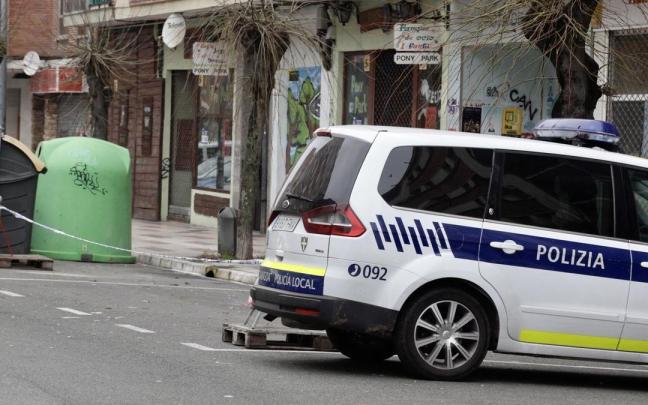 Vehículo de la Policía Local de Vitoria. DNA