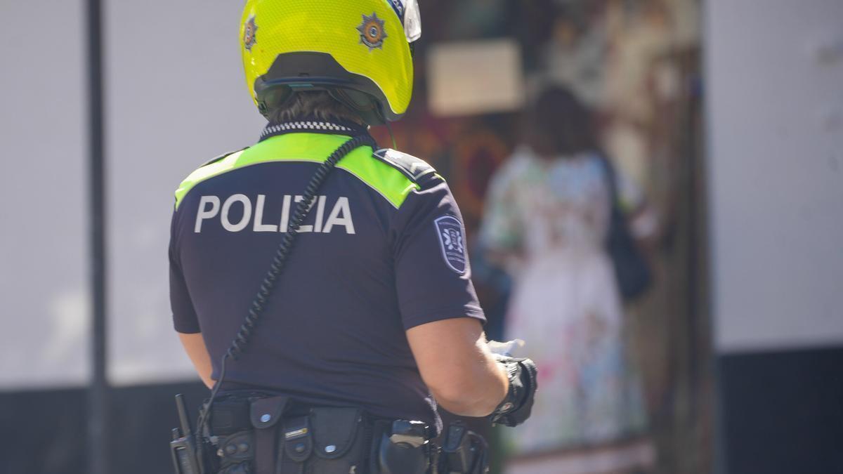 Un agente de la Policía Local de Vitoria Jorge Muñoz