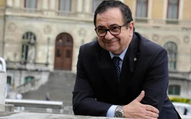 Muere Iñigo Pombo, ex concejal de Políticas Sociales del Ayuntamiento de Bilbao | J.M. Martínez, Deia