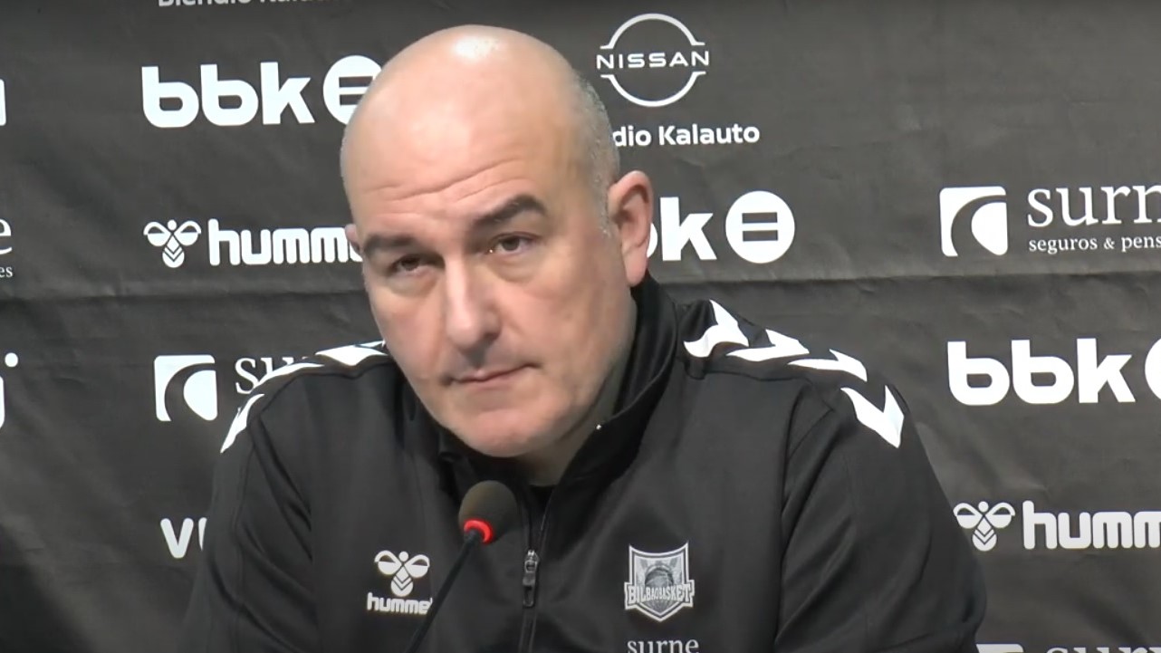 Ponsarnau en rueda de prensa