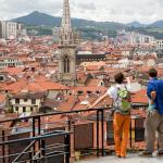 legado el momento de regular y limitar el número de pisos turísticos en la ciudad.