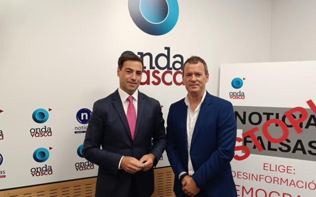 Imanol Pradales junto a Txema Gutiérrez