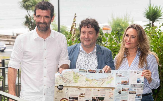Presentación del mapa de la Costa Vasca en Zarautz