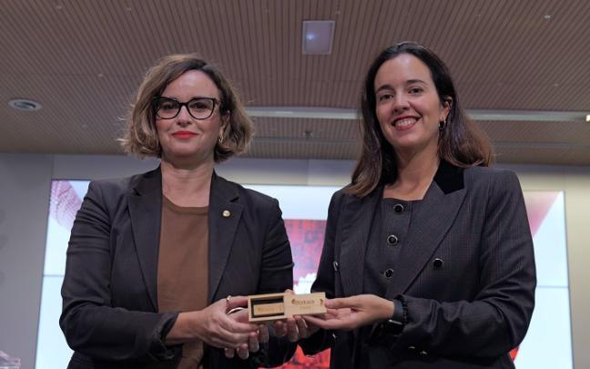 Elixabete Etxanobe e Itxaso Berrojalbiz. Diputación Foral de Bizkaia