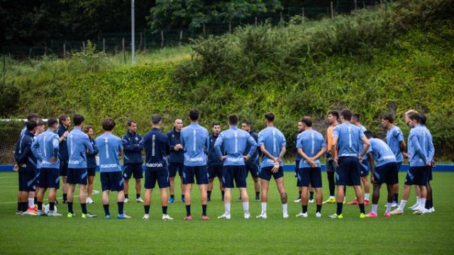 Sergio Francisco, en la sesión de ayer en Zubieta. REAL SOCIEDAD Sergio Francisco, en la sesión de ayer en Zubieta. REAL SOCIEDAD