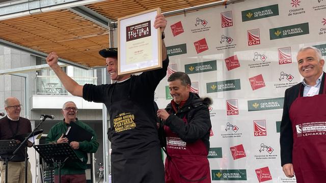 Carlos Iriguibel, de la Carnicería Iriguibel, se alzó con el máximo galardón. Foto: Carniceros de Navarra
