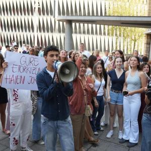 Protesta por los ceros en el examen de euskera de la PAU / Markel Fernández
