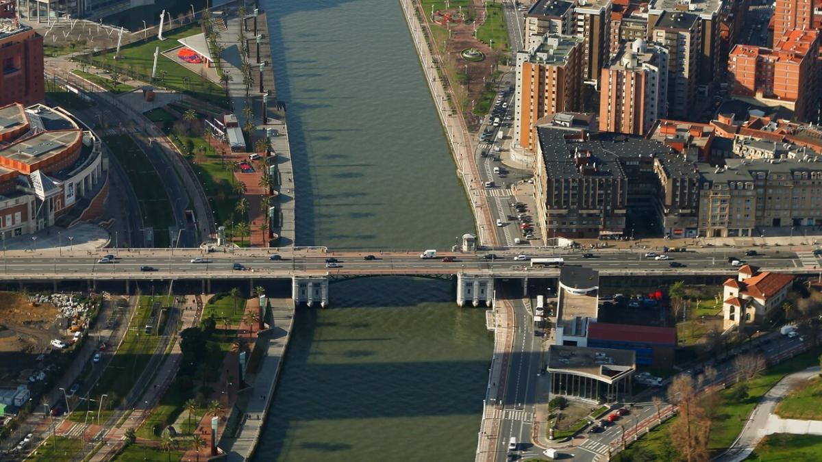 Imagen aérea del Puente de Deusto en Bilbao |Ayto. Bilbao