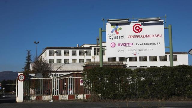 Exterior de la planta General Química S.A. en Lantarón Jorge Muñoz
