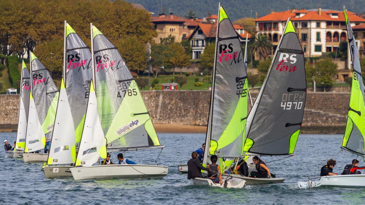 Vuelve una de las citas más destacadas del calendario de vela ligera en las clases ILCA, FEVA y 420. Foto: RCMA-RSC