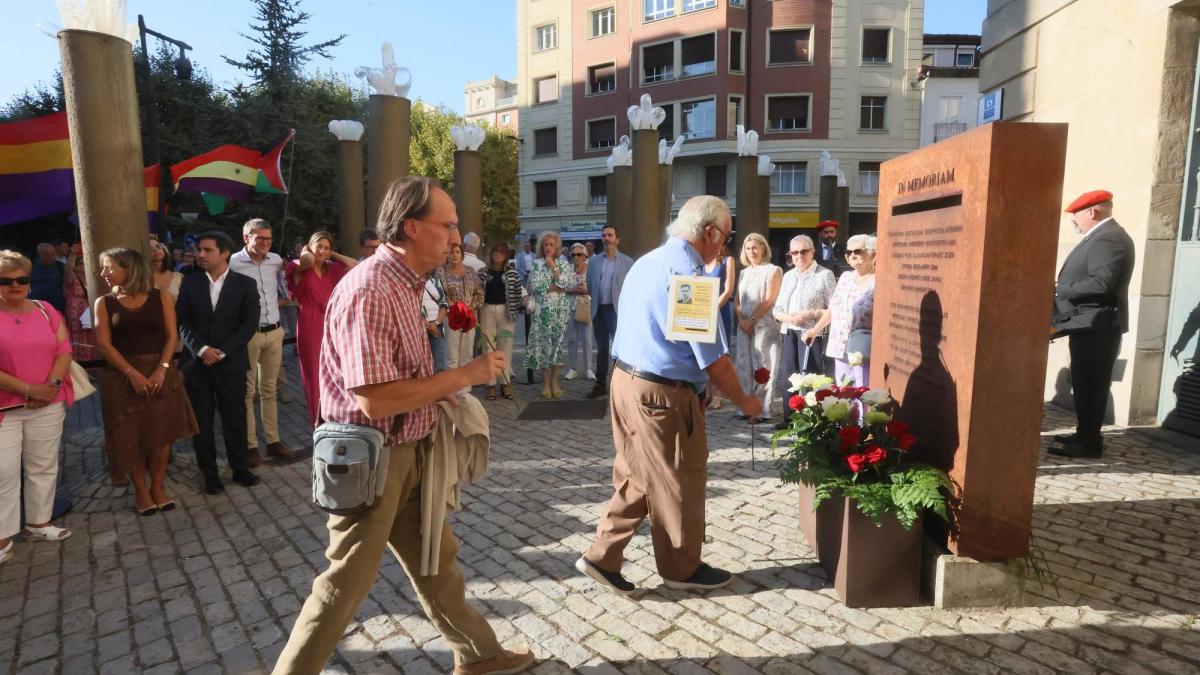 Álava homenajea a todas las personas represaliadas por la dictadura DNA