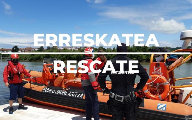 Los Servicios de Emergencias de Euskadi localizan el cuerpo sin vida de un submarinista desaparecido en Ondarroa