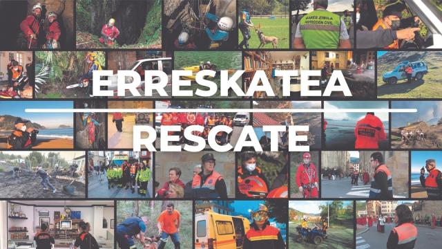 Los Servicios de Emergencias de Euskadi rescatan en Zaldibar a dos perros que se habían precipitado en una sima