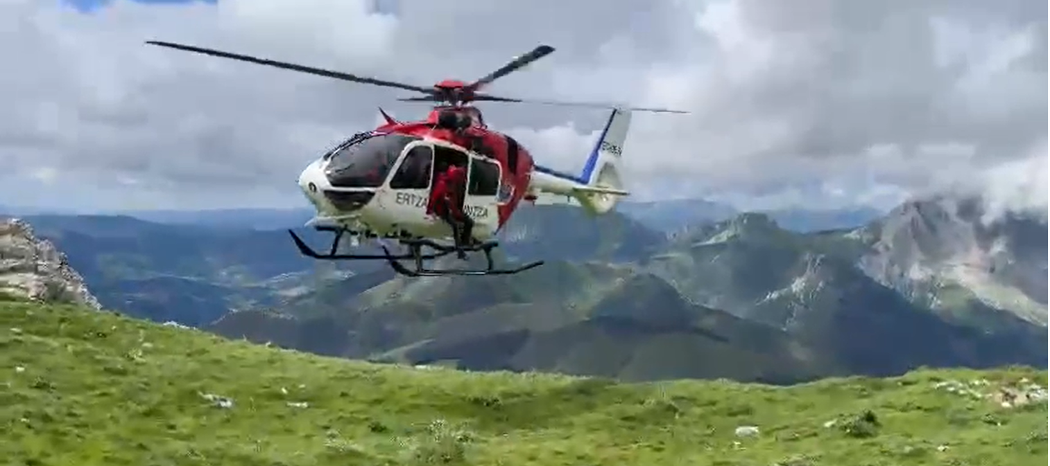 Helicóptero de rescate de la ERTZAINTZA