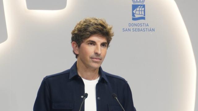 Jon Insausti, alcalde de Donostia, en rueda de prensa | Donostia.eus