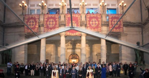 Imágenes de la retreta que dio inicio a la festividad de San Prudencio. Fotos: Diputación Foral de Araba