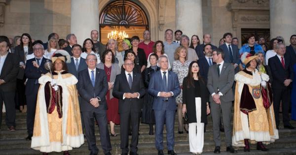 Imágenes de la retreta que dio inicio a la festividad de San Prudencio. Fotos: Diputación Foral de Araba