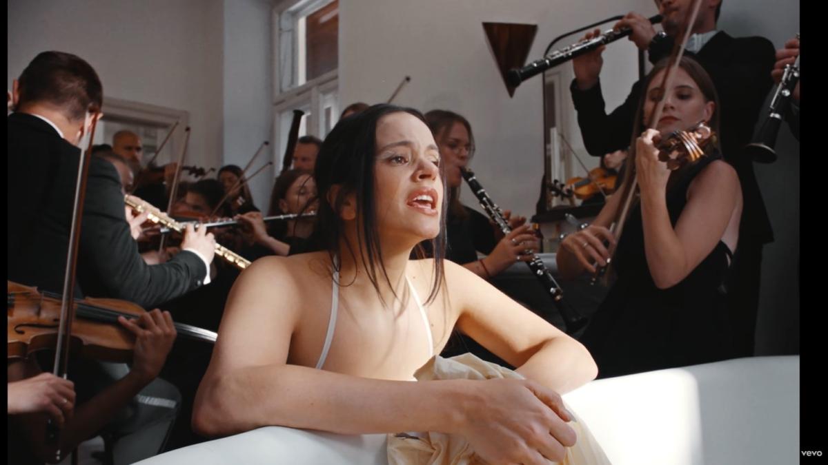 La artista Rosalía publica 'Berghain' con Björk e Yves Tumor. SONY MUSIC