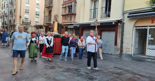 Procesión del Rosario de la Aurora. ASIER VERA