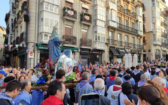 Procesión del Rosario de la Aurora. ASIER VERA