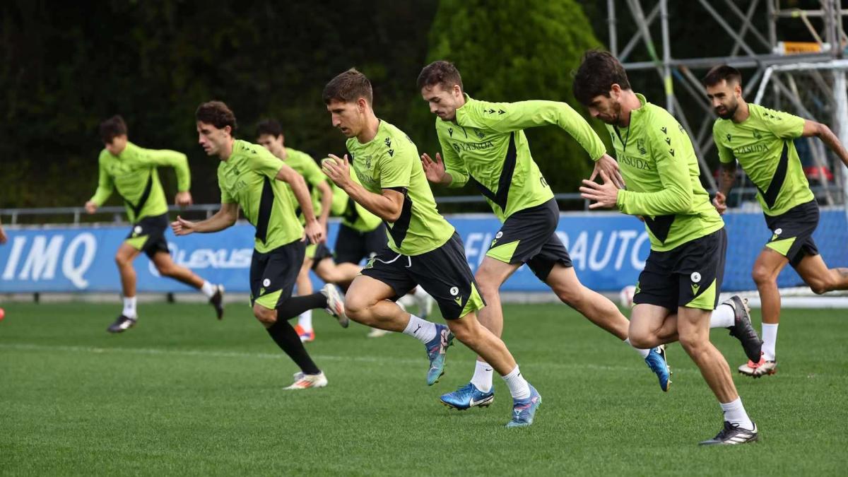 La Real afrontará mañana su primer amistoso. REAL SOCIEDAD