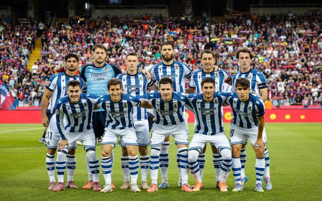 Once titular de la Real ayer en Barcelona. REAL SOCIEDAD