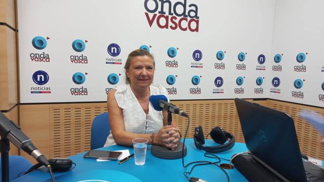 Gotzone Sagardui en los estudios de Onda Vasca