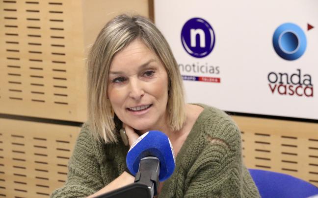Idoia Sagastizabal en los estudios de ONDA VASCA