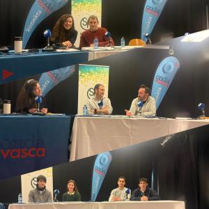 Profesorado y alumnado del colegio Saint Patrick's English School y el Deutsche Schule San Sebastián.